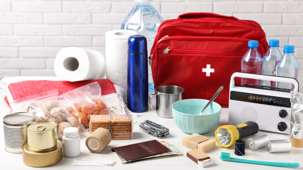 Tas Siaga Bencana 101: Apa Saja yang Harus Disiapkan?