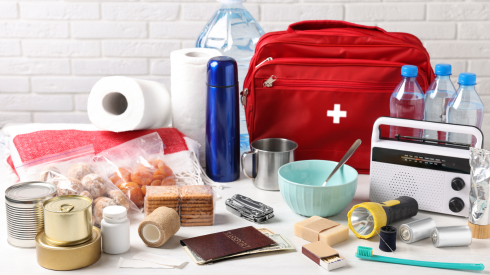 Tas Siaga Bencana 101: Apa Saja yang Harus Disiapkan?