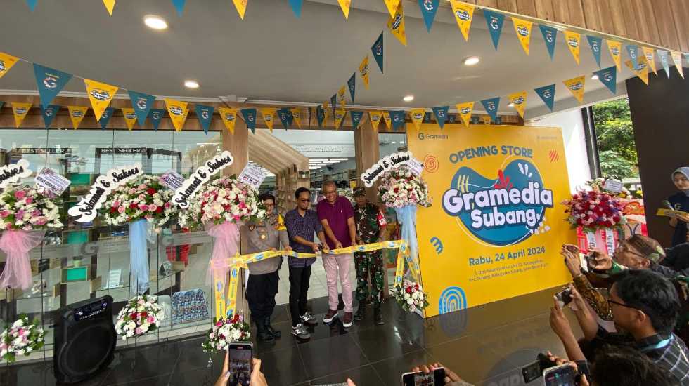 Gramedia Pertama Hadir di Kabupaten Subang! Wujud Kolaborasi untuk Mencerdaskan Kehidupan Bangsa.