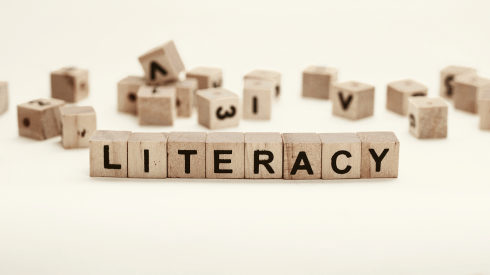 8 Istilah Populer di Dunia Literasi, Berapa Banyak yang Kamu Tahu?