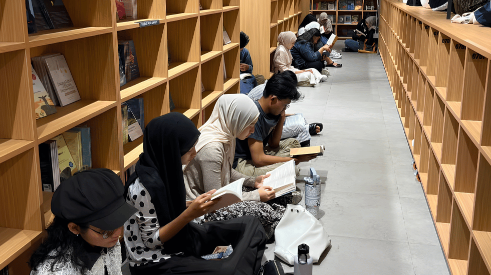 KPG Rayakan 30 Tahun dengan Mengajak Masyarakat Merawat Nalar Melalui Beragam Aktivitas Literasi di Gramedia Jalma Semarang