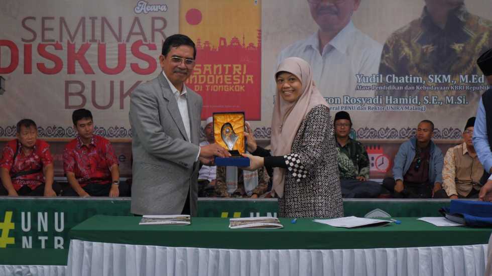 Dari Barat hingga Timur Nusantara, Safari Seminar Buku ‘Santri Indonesia di Tiongkok’ PCINU Tiongkok Ditutup di Mataram, NTB